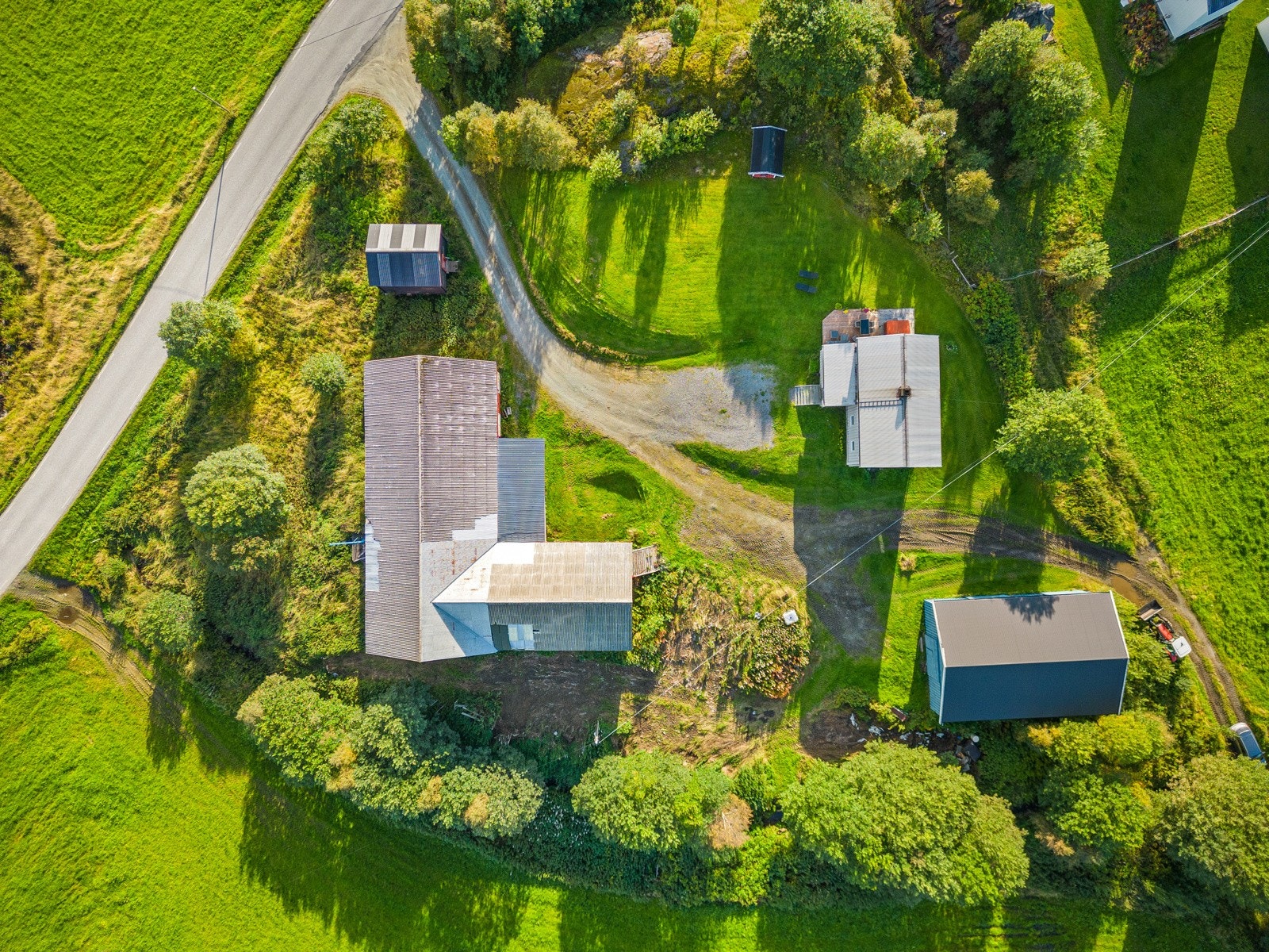 Gårdstun Galleribilde