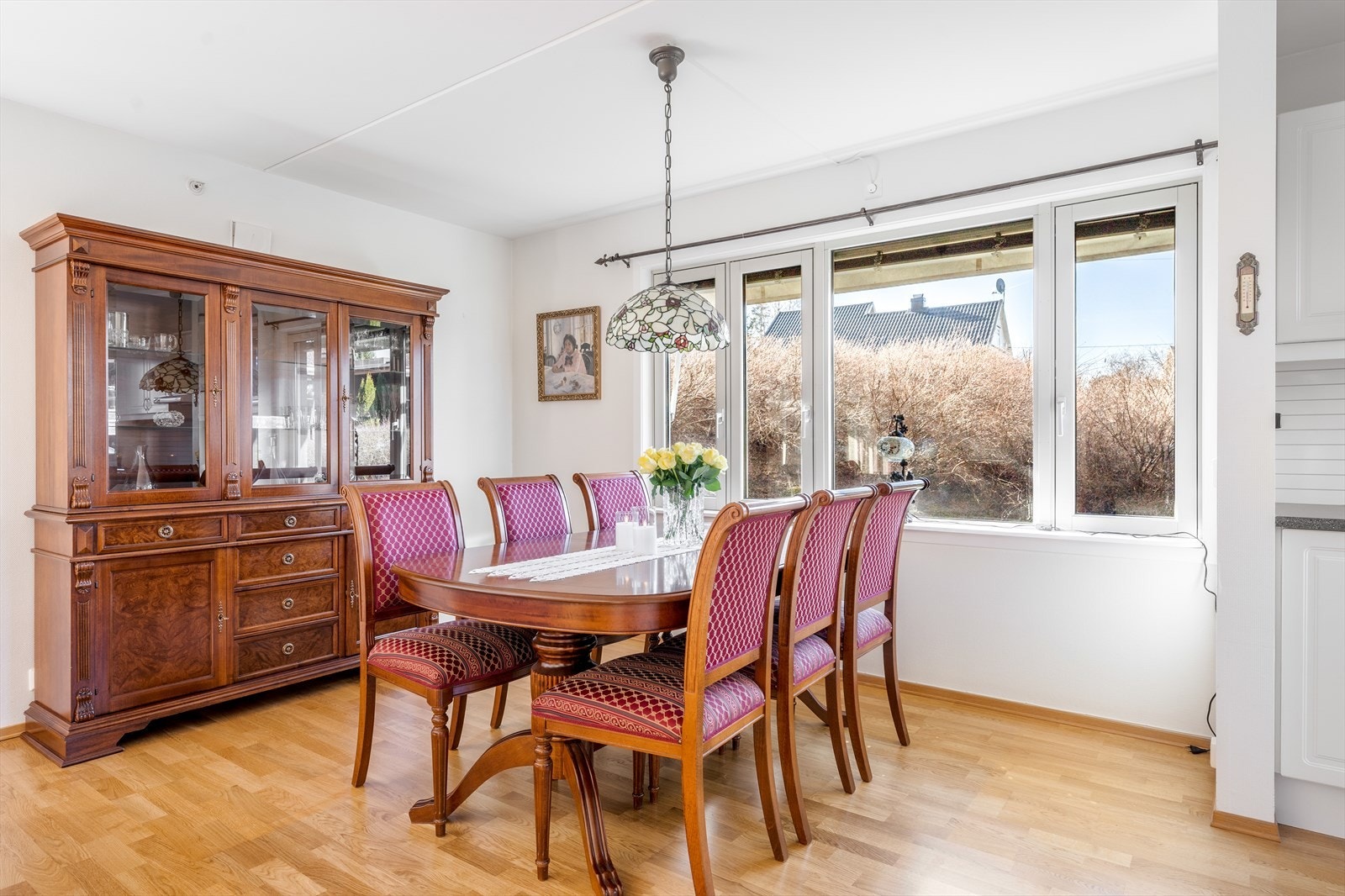 Fin plass til spisebord Galleribilde
