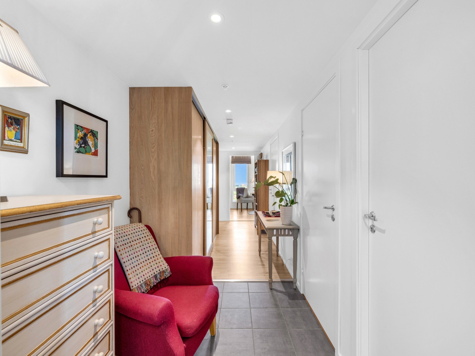 Entré på hele 12,5 kvm. Galleribilde