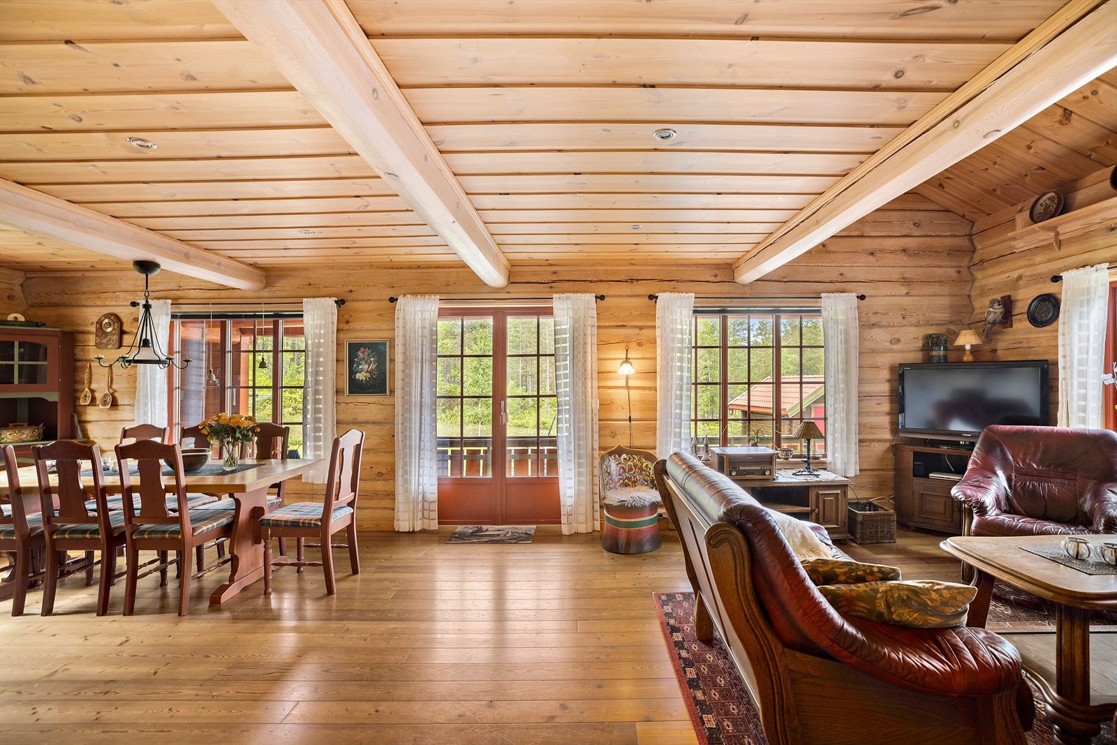 Boligen ligger fredelig til uten innsyn Galleribilde