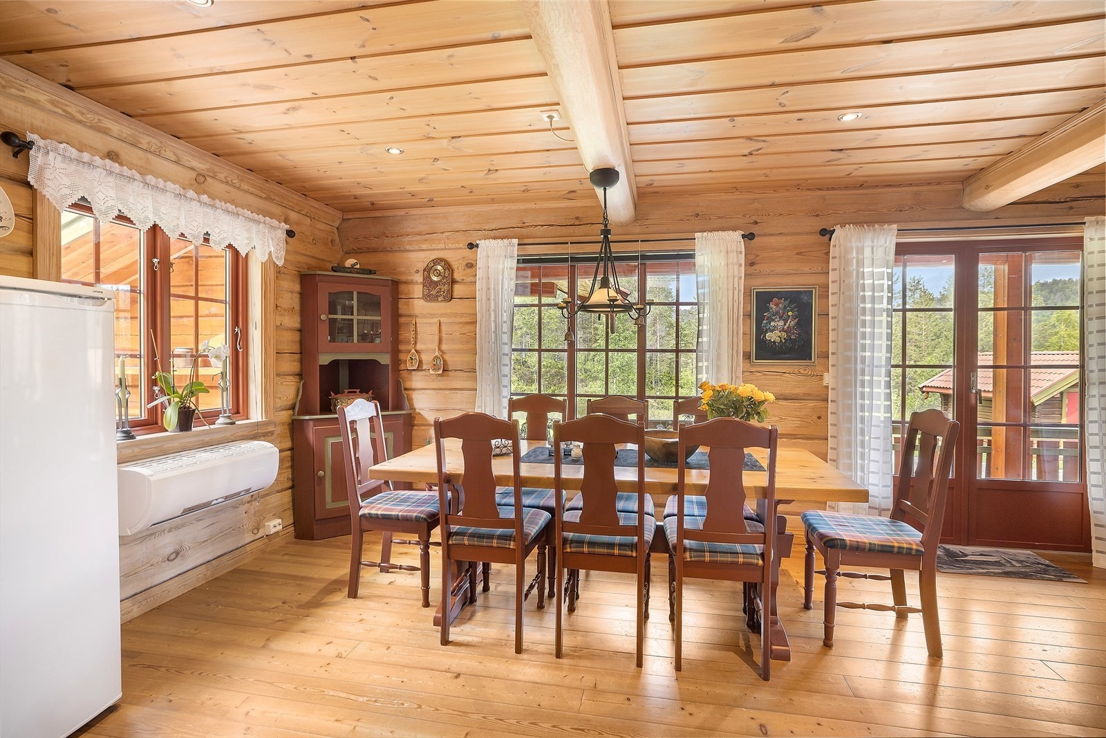 Innfelte spotter i himling Galleribilde