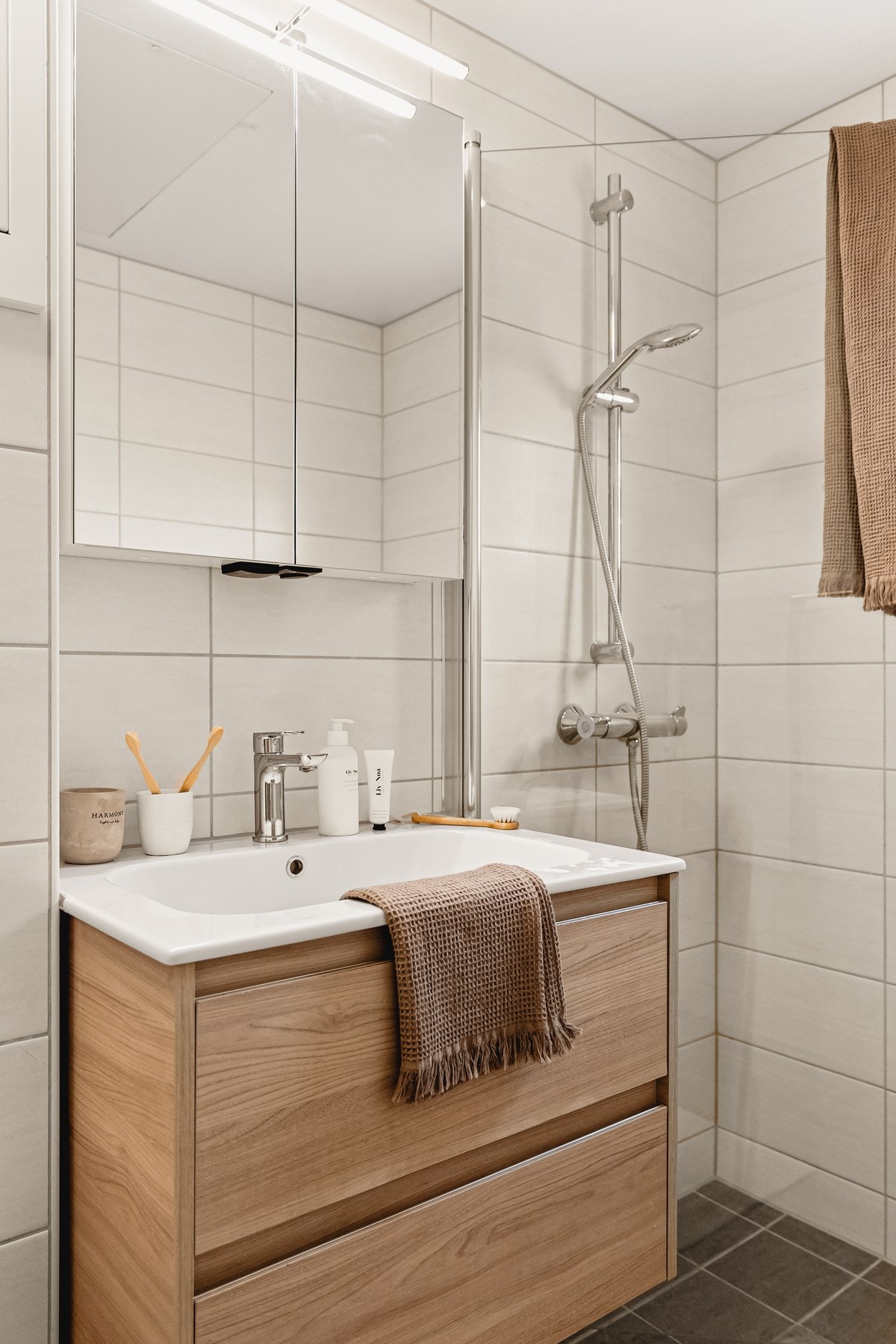 I 2019 ble det gjennomført rørrehab i borettslaget, samt installering av balansert ventilasjon Galleribilde