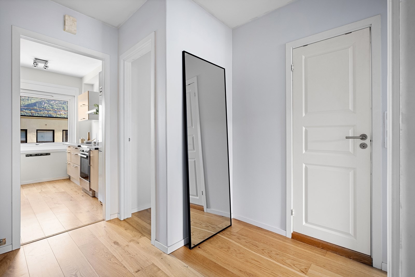 - Velkommen inn til en flott 3-roms leilighet på 62 m² på Nordnes - Galleribilde