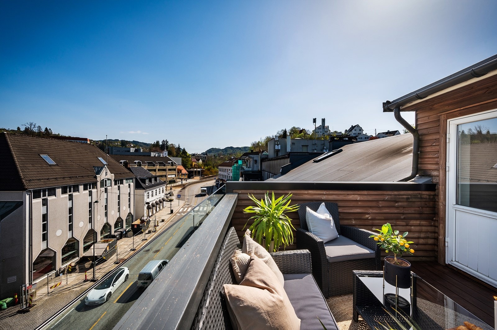 - En nydelig takterrasse vendt mot Nesttun sentrum - Galleribilde