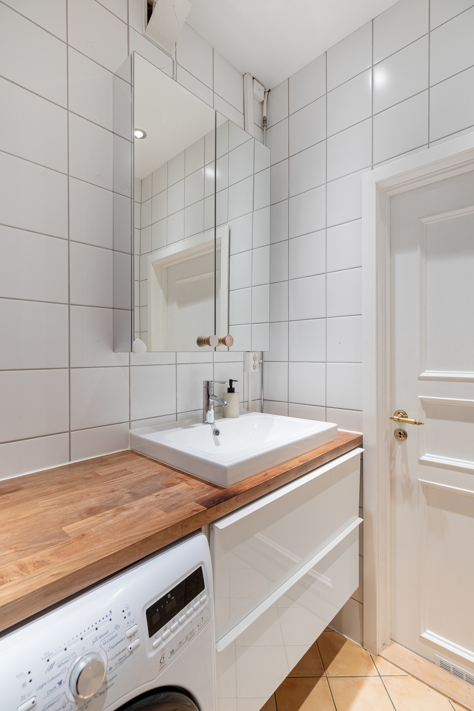 Varmekabler i gulv Galleribilde