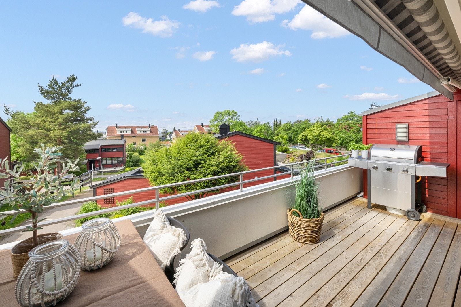 En flott terrasseleilighet med usjenert og sentral beliggenhet på Nordseter, i bydel Nordstrand. Galleribilde