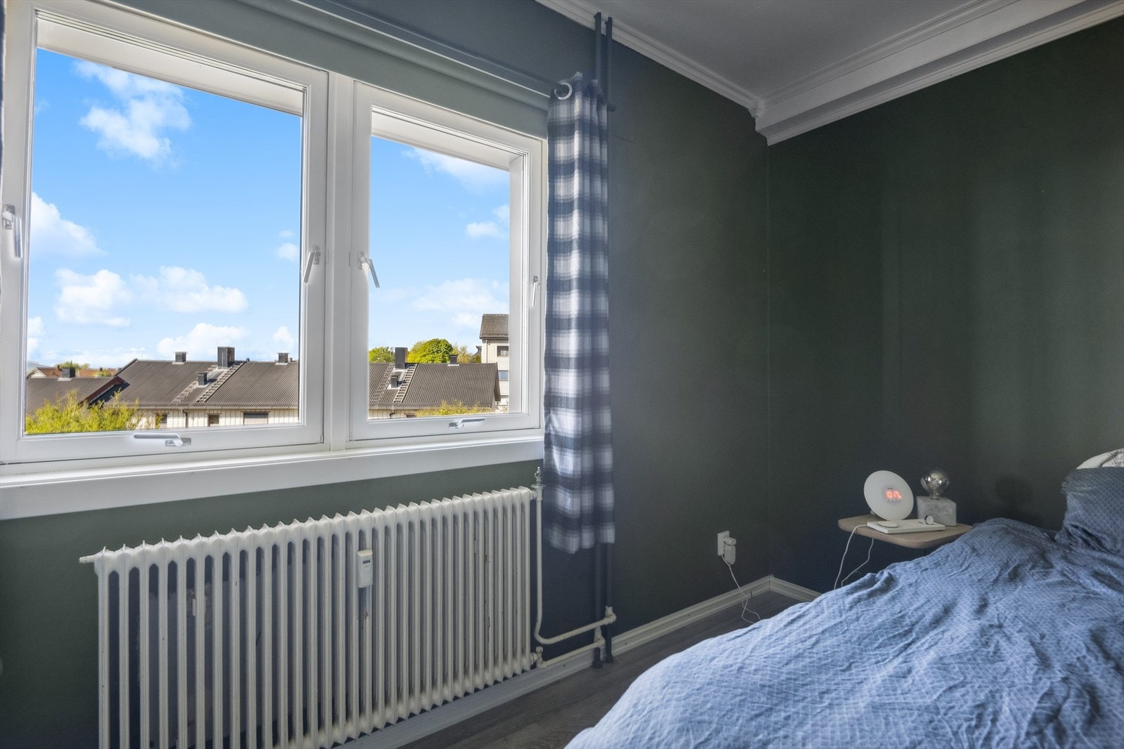 Hovedsoverommet vender mot rolige omgivelser. Galleribilde