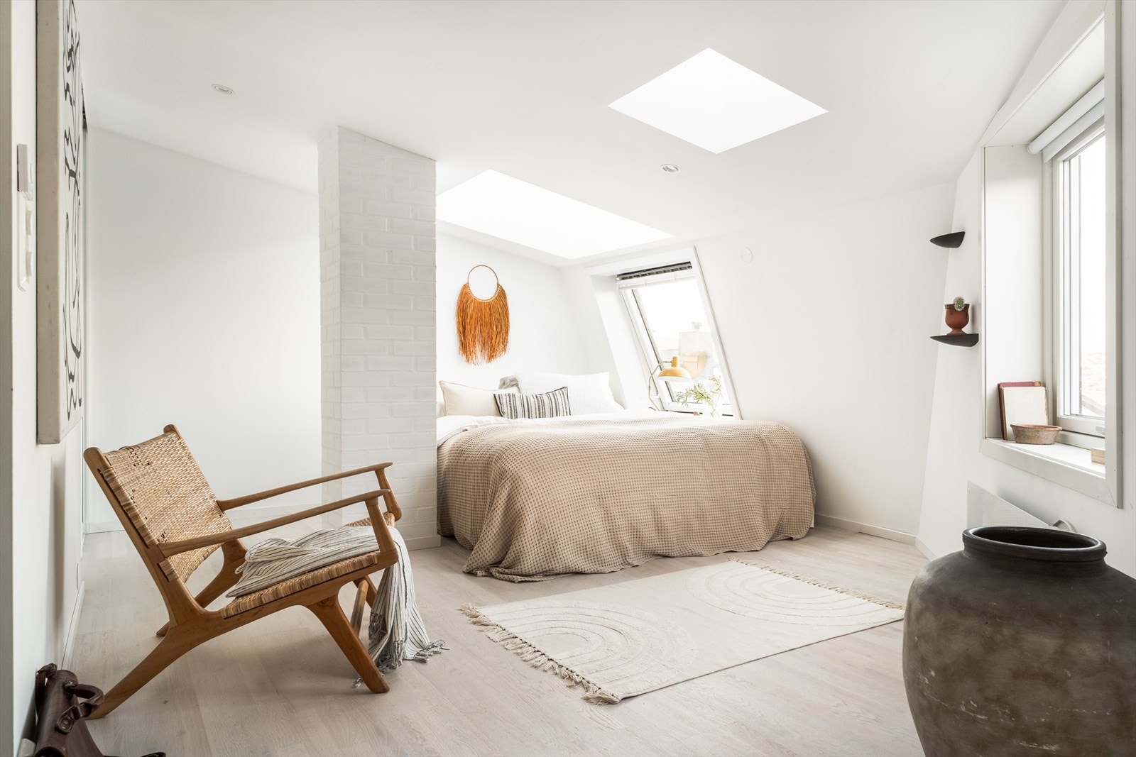 Det ble i 2021 etablert en ny del i leiligheten med bl.a utvidelse og takoppløft Galleribilde