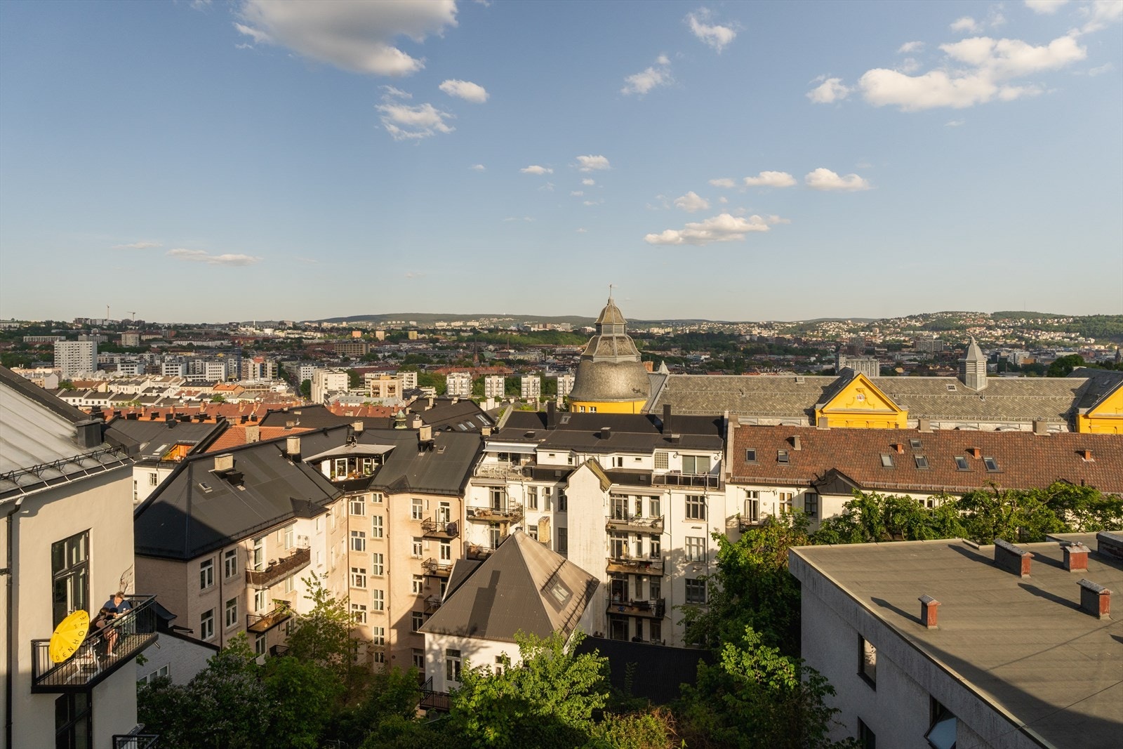 Fantastisk utsikt over Oslo øst fra soverommet i 4. etasje Galleribilde