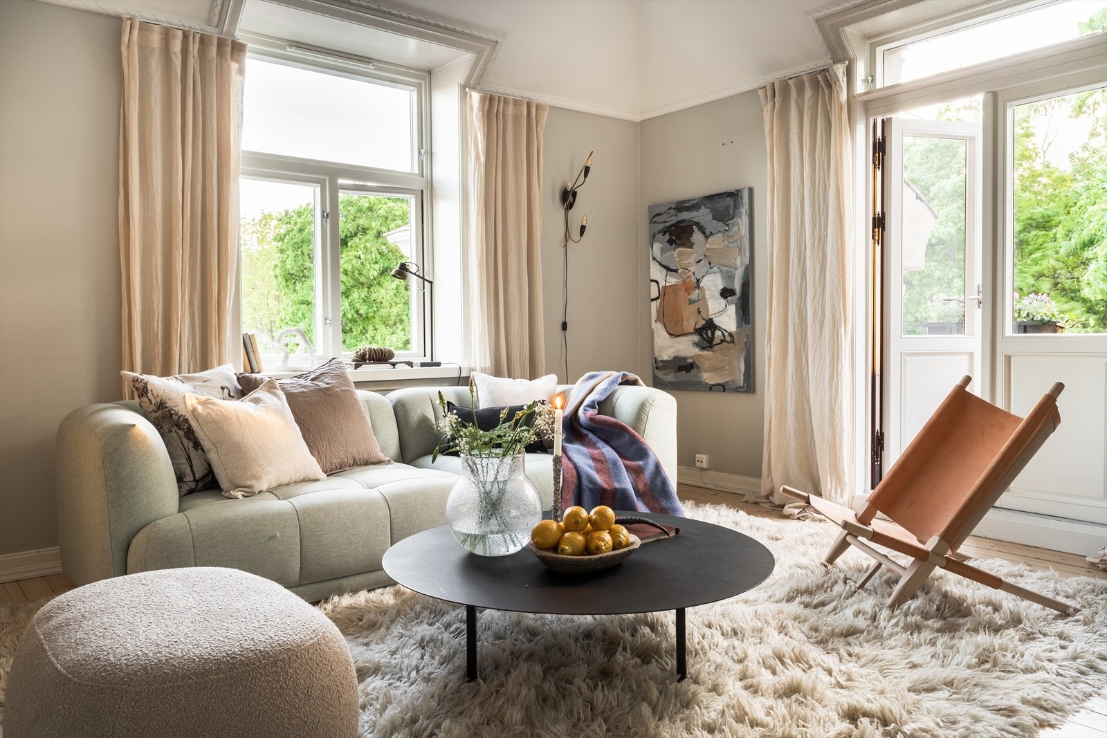 Arealeffektiv planløsning med store og luftige rom Galleribilde