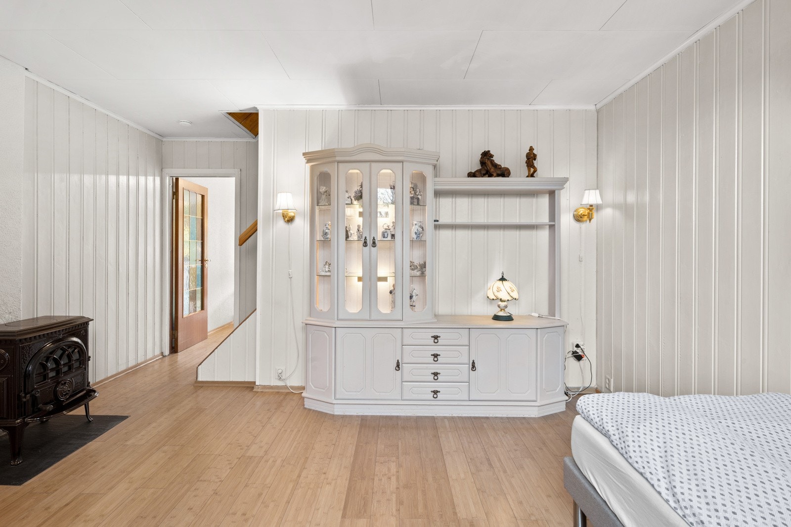 Her er det opprinnelig et hovedsoverom etter originale tegninger. Galleribilde