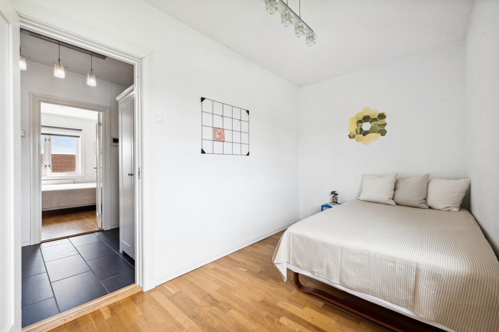 Soverom II egner seg også til barnerom, kontor eller gjesterom. Galleribilde