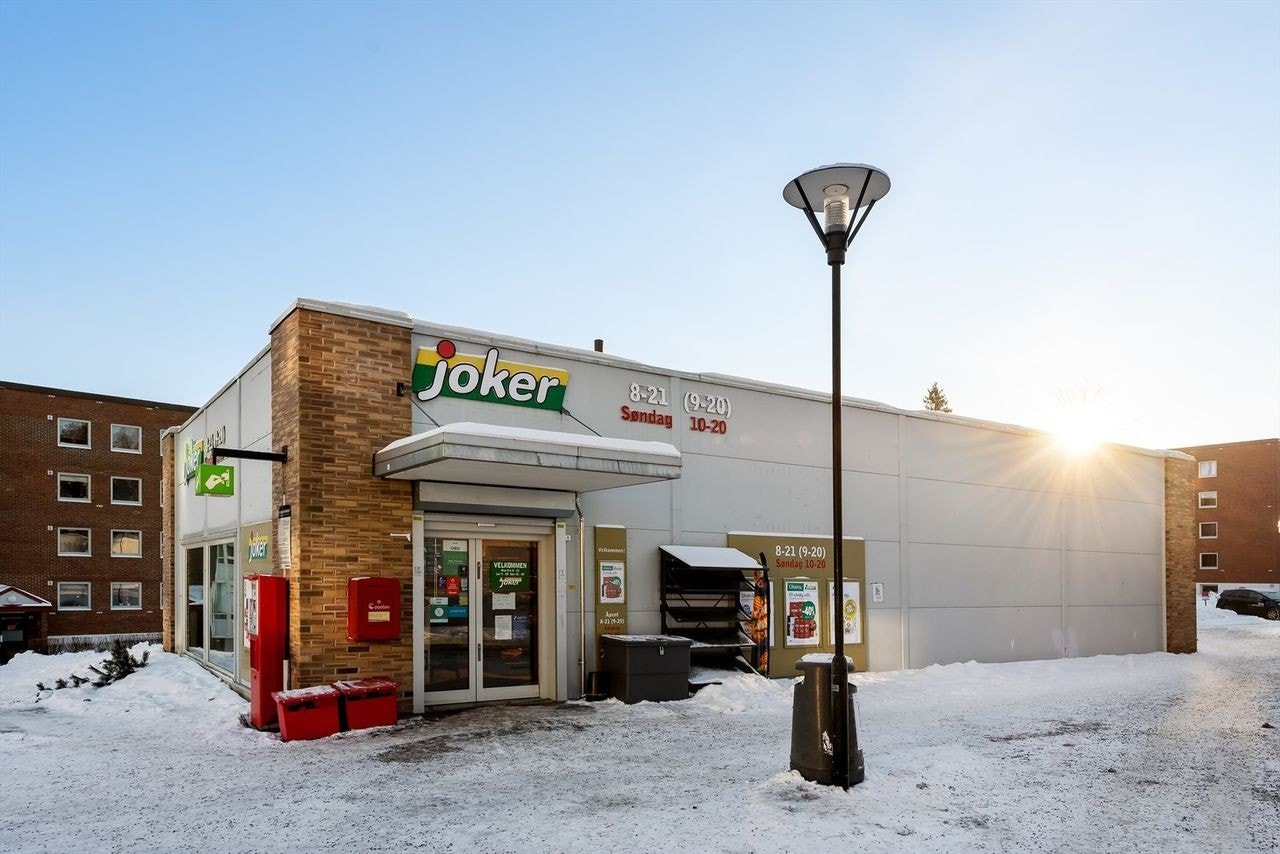 Søndagsåpen Jokerbutikk bare 450 meter fra leiligheten er luksus! Galleribilde
