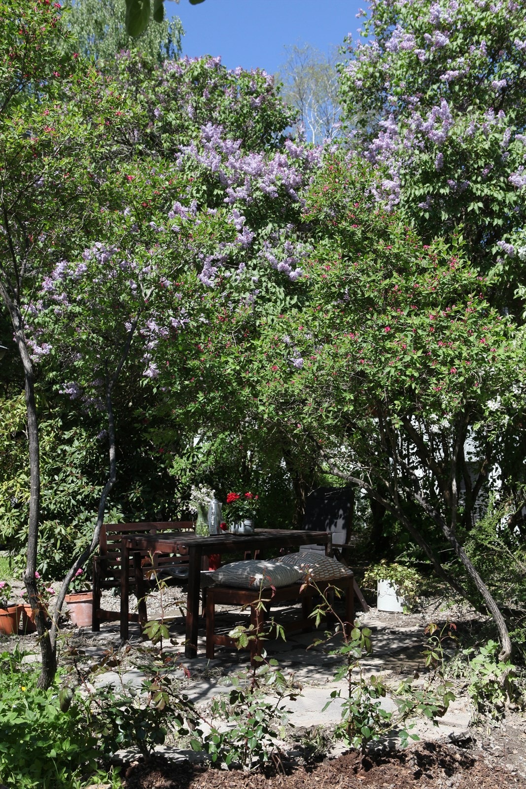 Her kan varme sommerdager nytes i meget hyggelig omgivelser. Velkommen til visning! Galleribilde