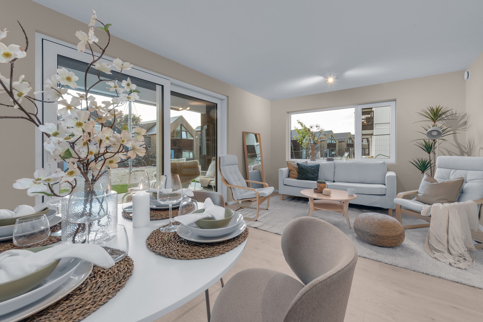 Her kan du nyte ferielivet i en moderne men tidløs leilighet Galleribilde