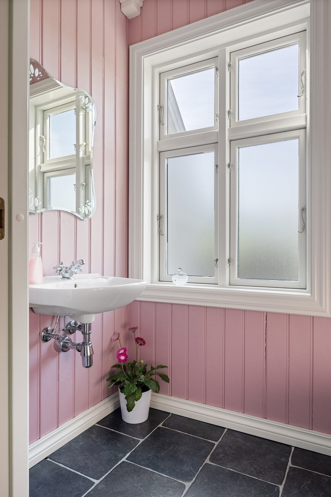 1. etg.: Gjestetoalett Galleribilde