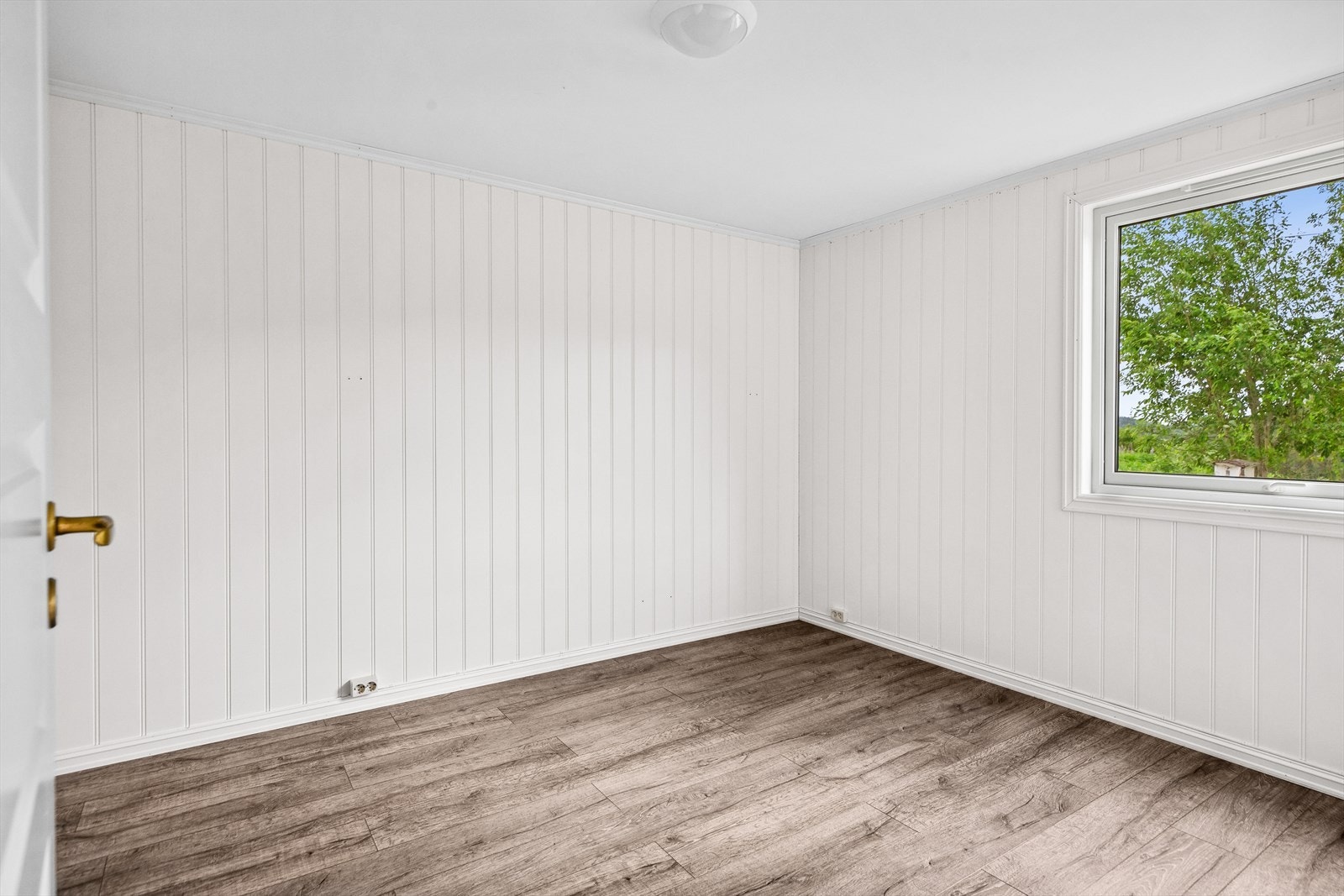 Det er to romslige soverom i utleiedelen. Galleribilde