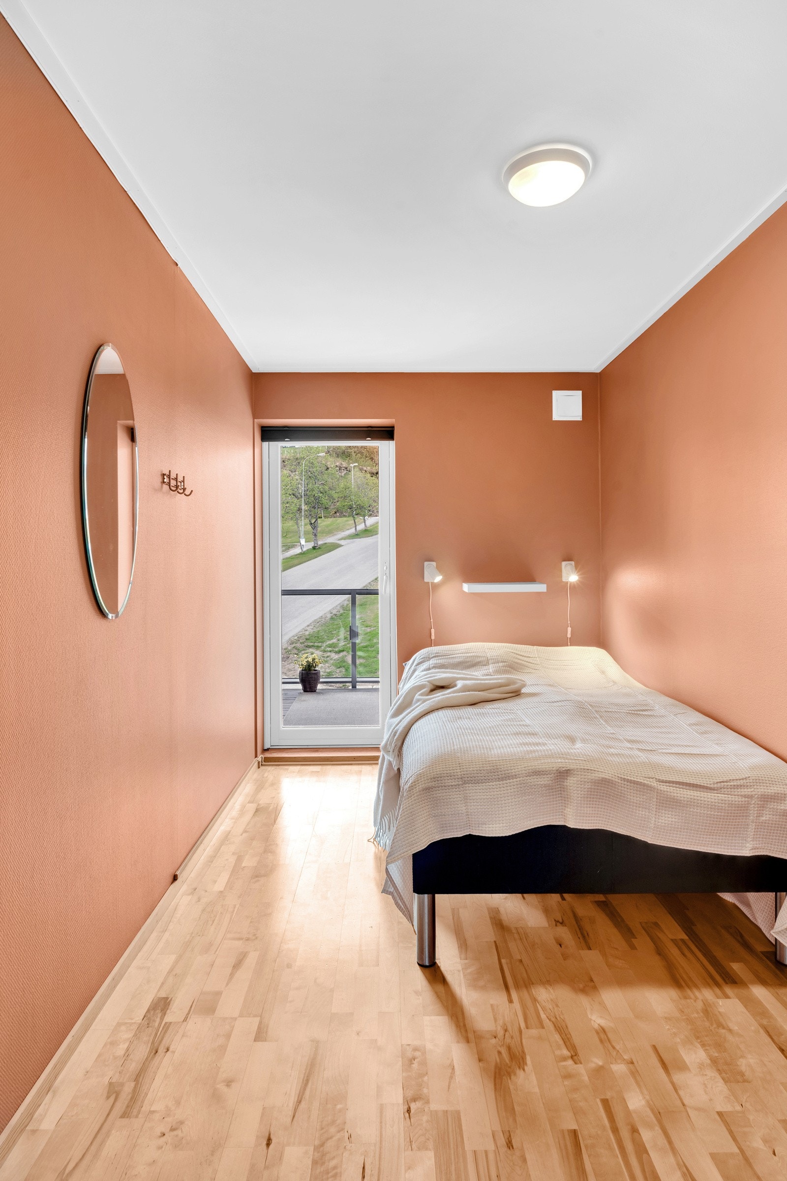 Soverom med stilig fargevalg. Galleribilde