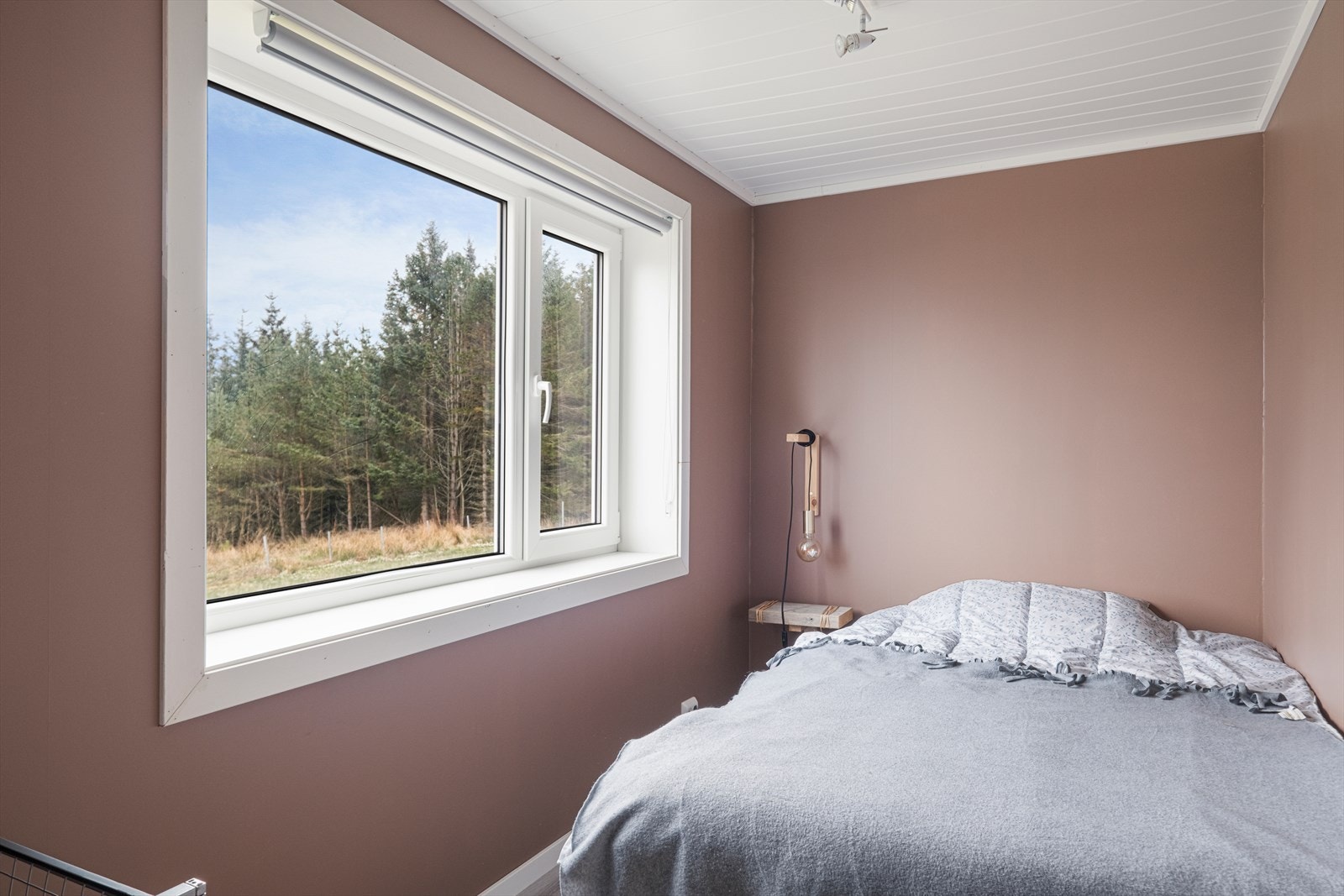 Soverom nr 2 i underetasje Galleribilde