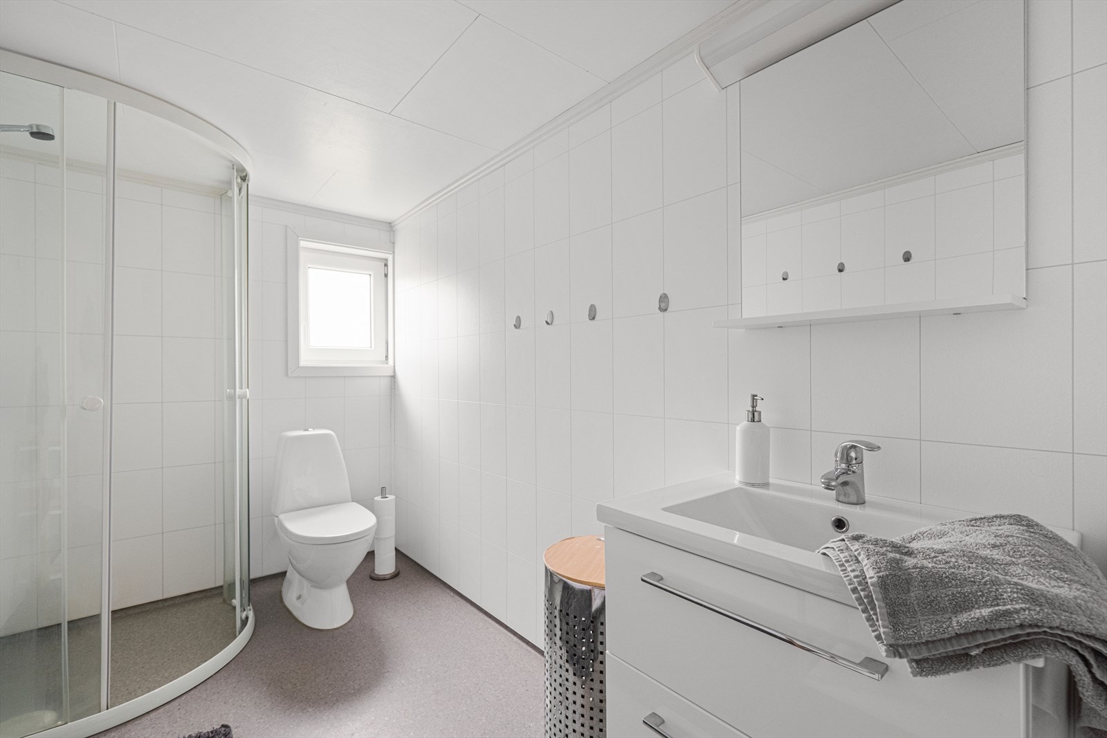 Bad er pusset opp rundt 2020 Galleribilde