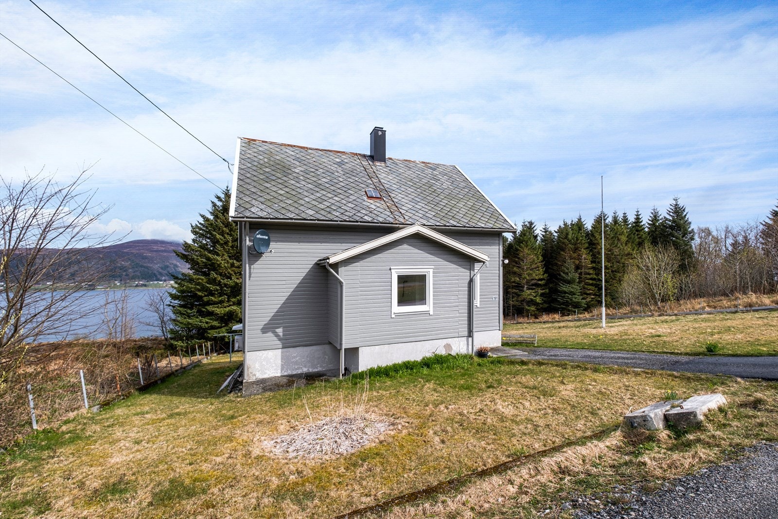 Parkering på tomten Galleribilde
