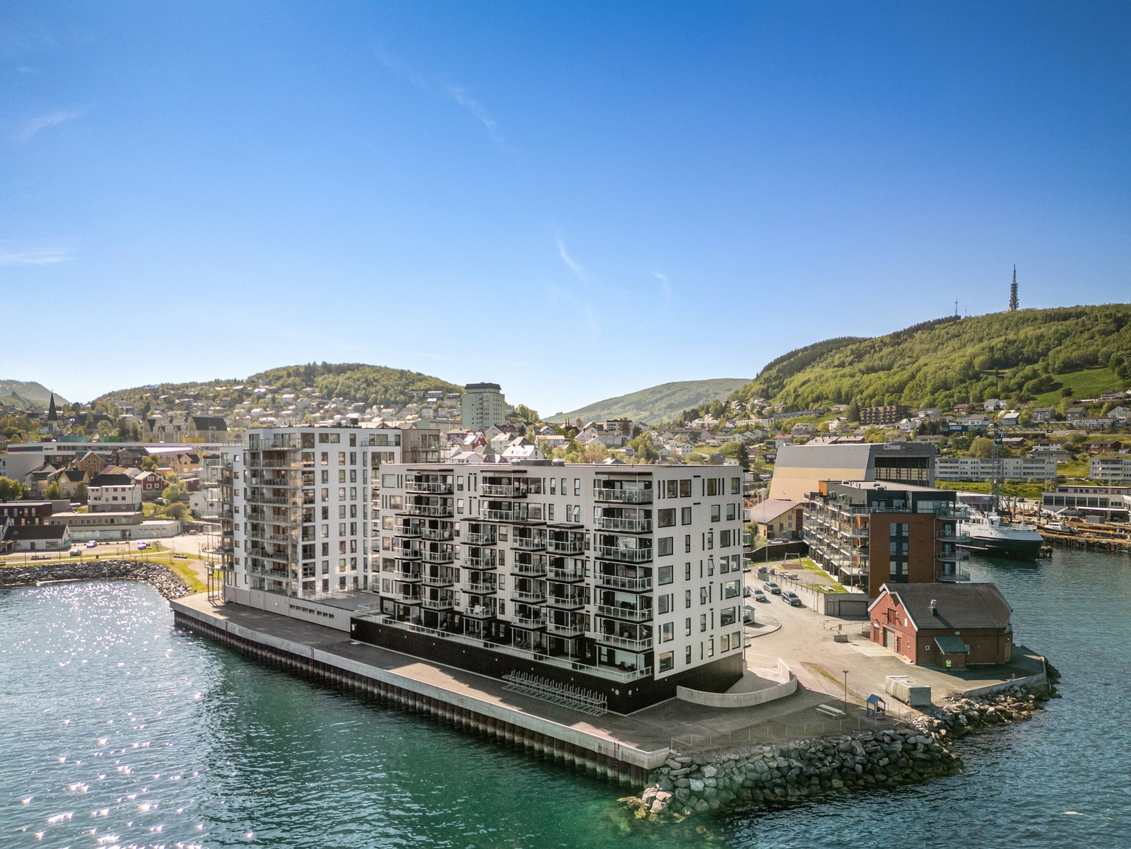 Pynten ligger, som navnet sier, ytterst på pynten... Galleribilde