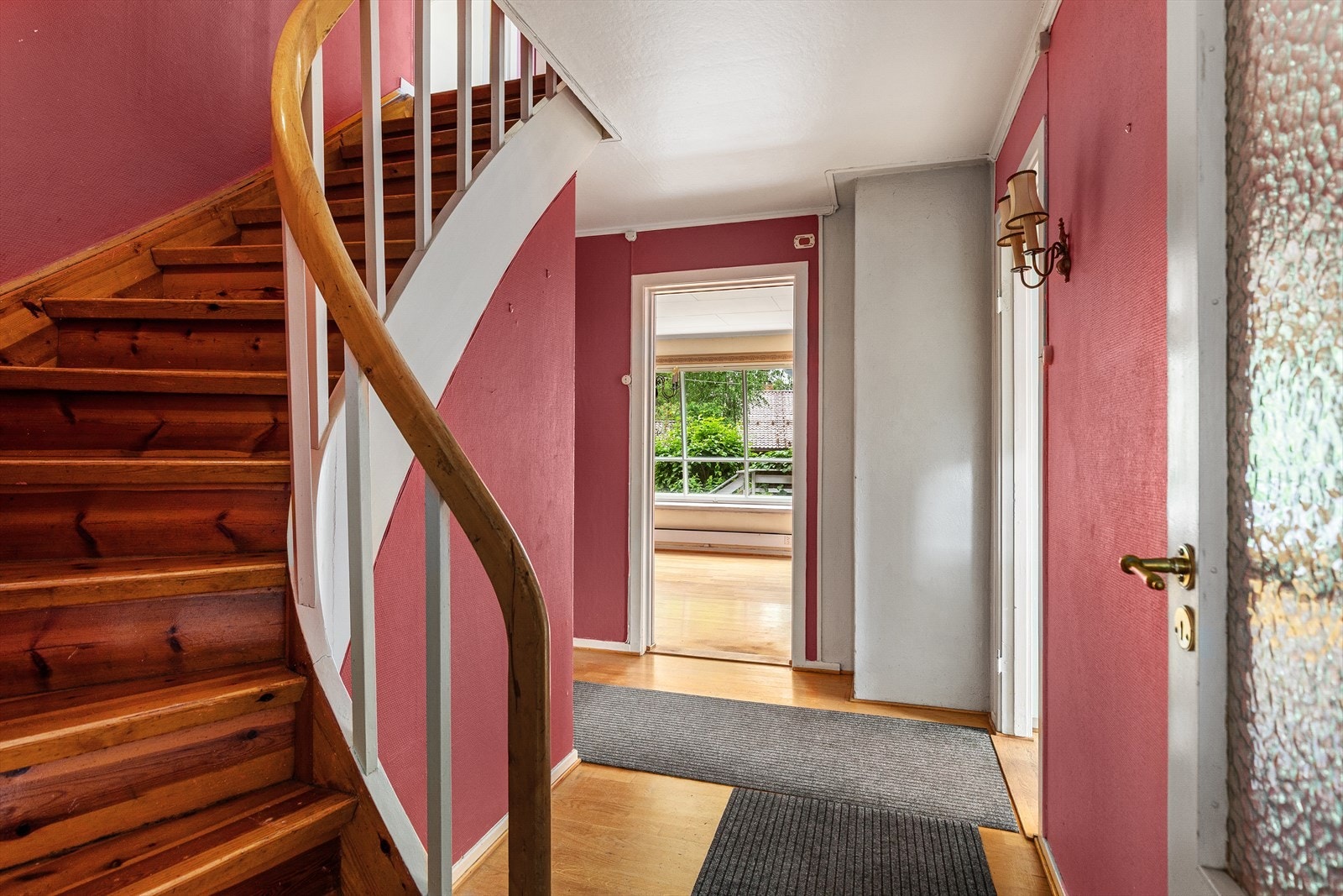 Gang med stue rett frem Galleribilde