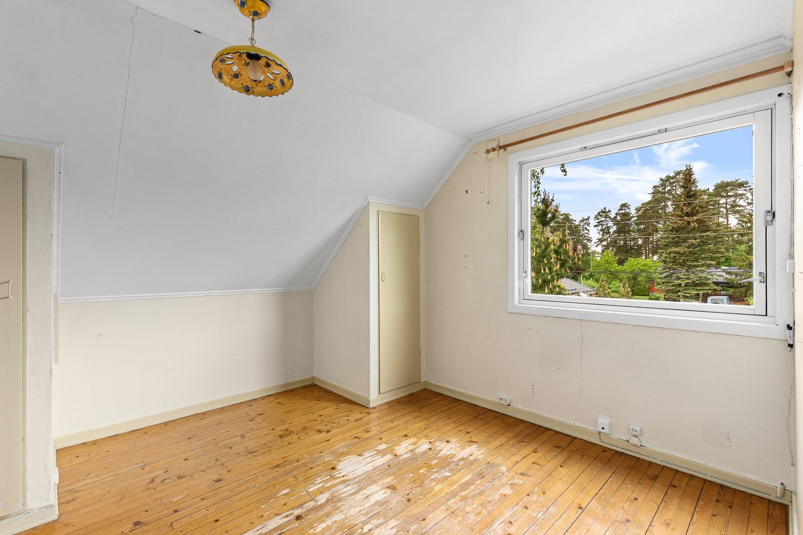 Soverom nr. 4 i 2 etg. Galleribilde