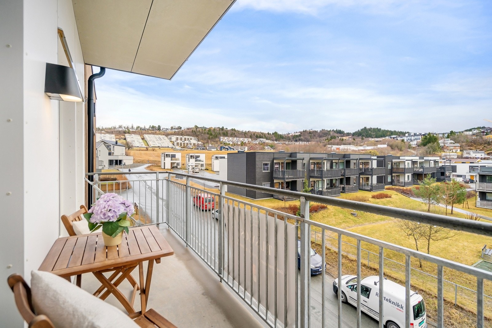 Godt med plass til utemøbler. Galleribilde