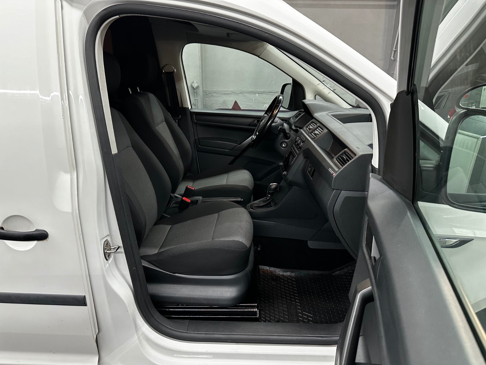 Bilde 23 av Volkswagen Caddy Maxi