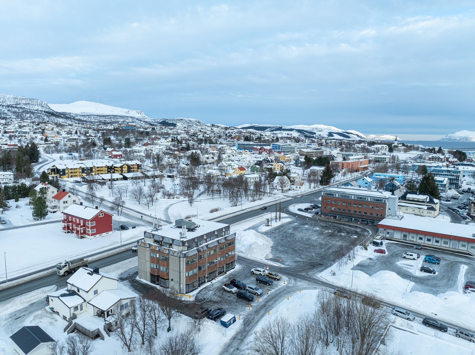 Mobilmast på taket - utleid areal Galleribilde