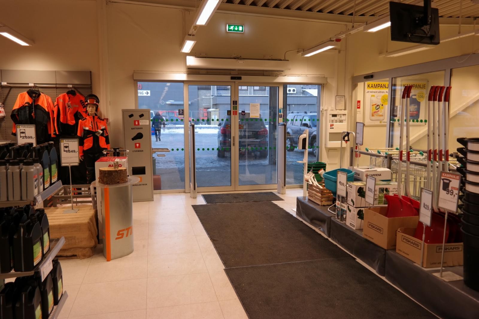 Inngangsparti. Galleribilde