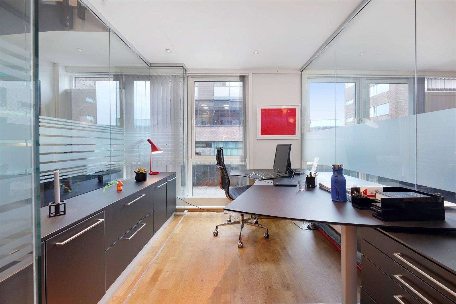 Kontor 1 etg Galleribilde