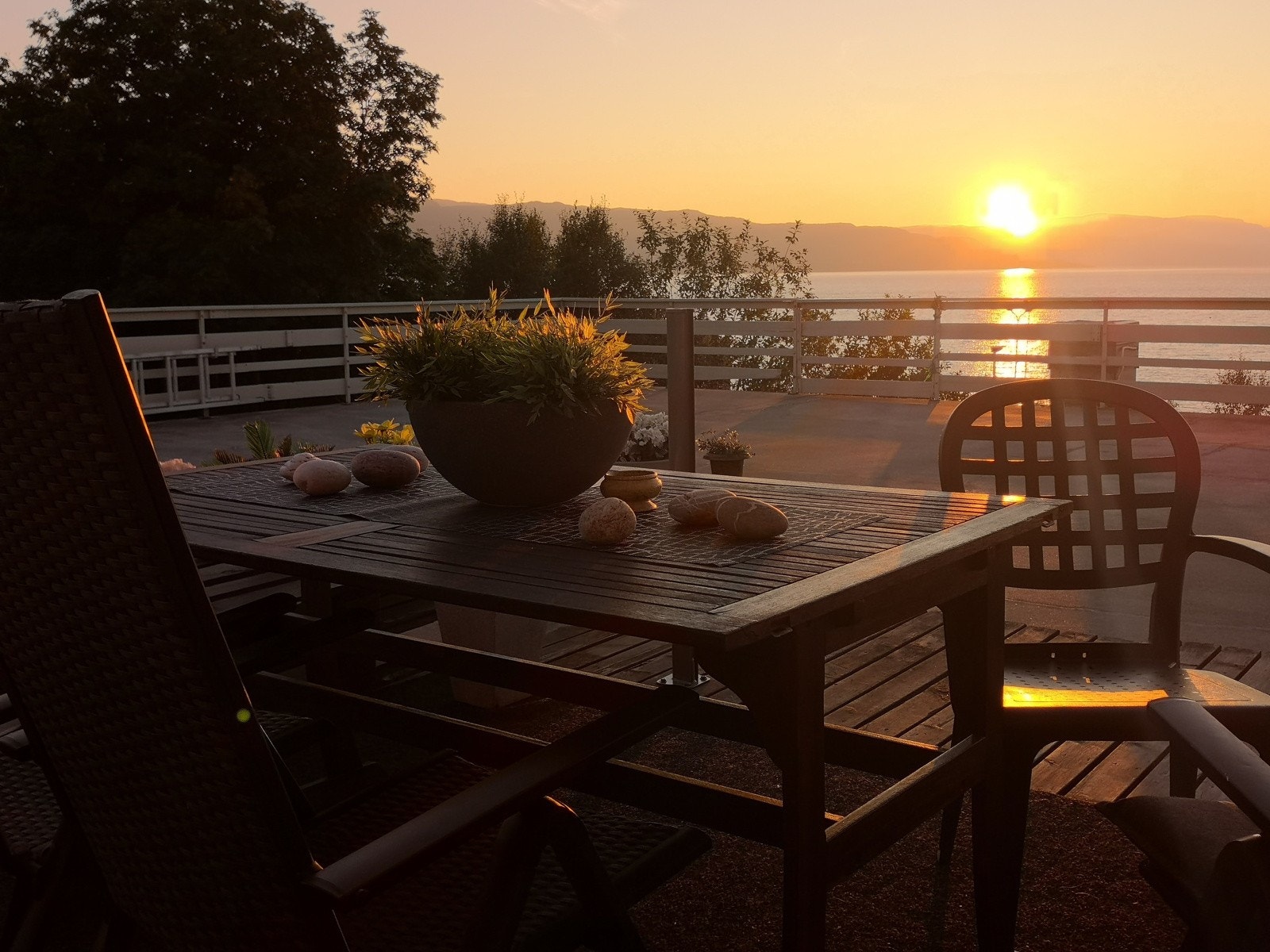 Nydelig beliggenhet og utsikt - privat foto Galleribilde