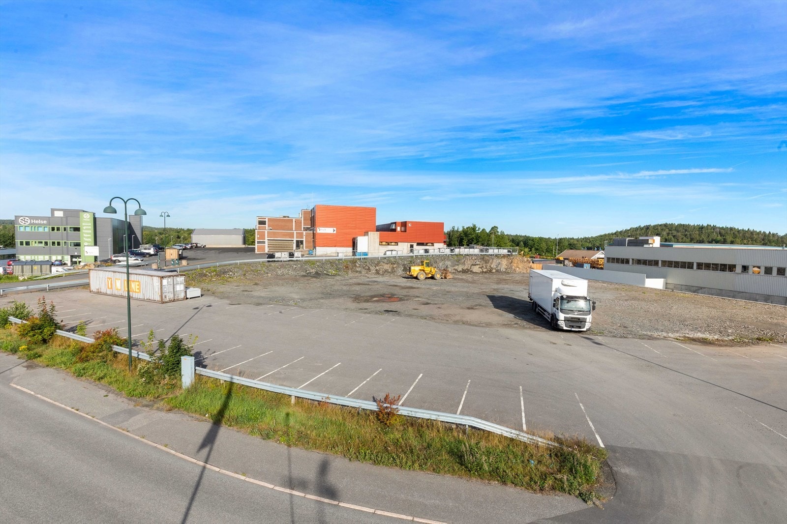 Opparbeidet tomt på ca. 5 mål. Galleribilde