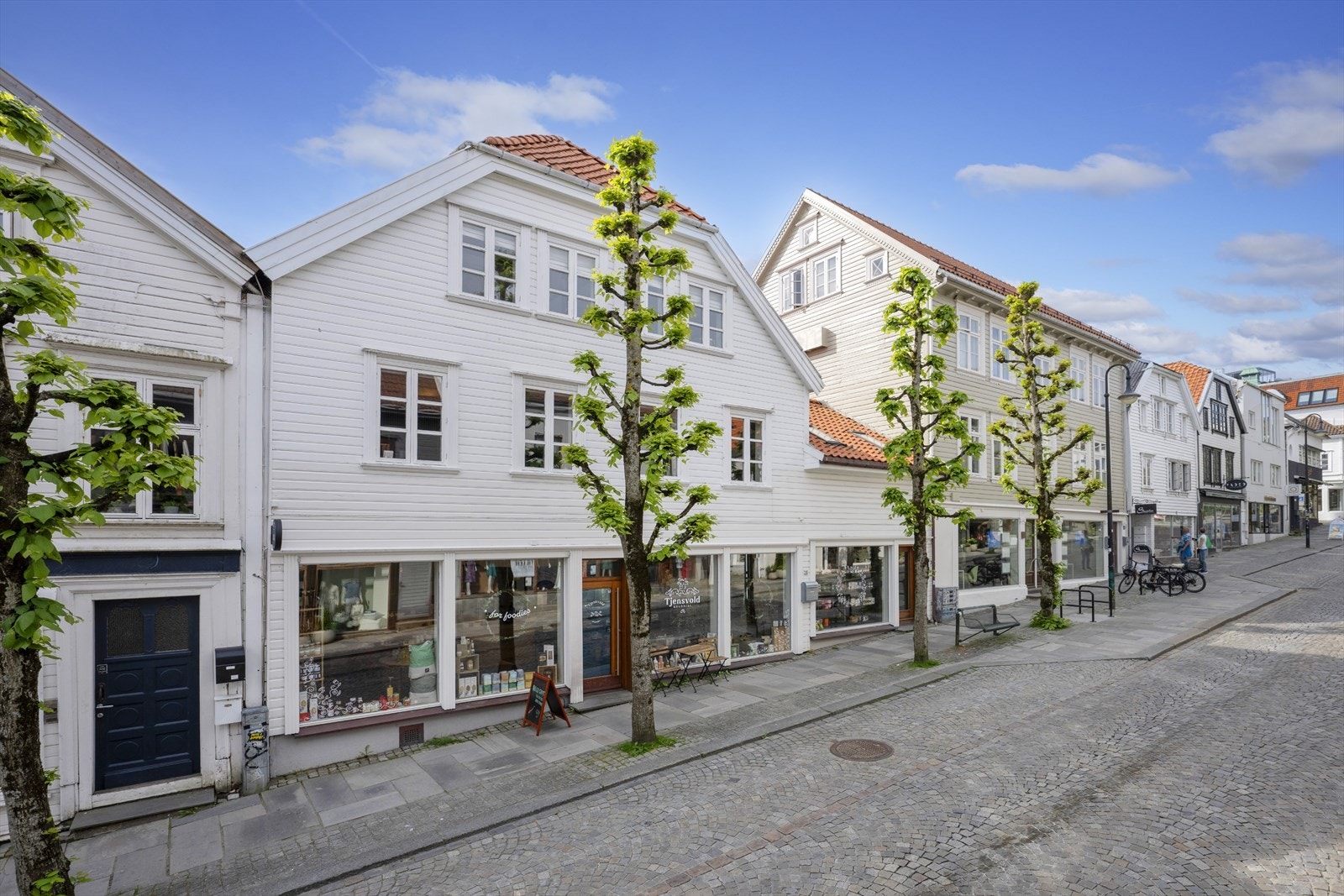 Inngang fra Breigata Galleribilde