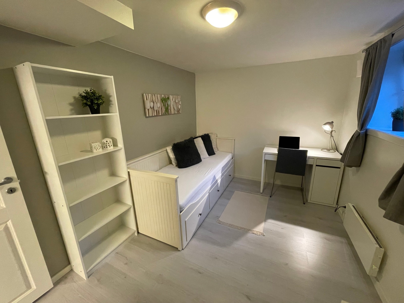 Hybel 1 - 10m2 Galleribilde