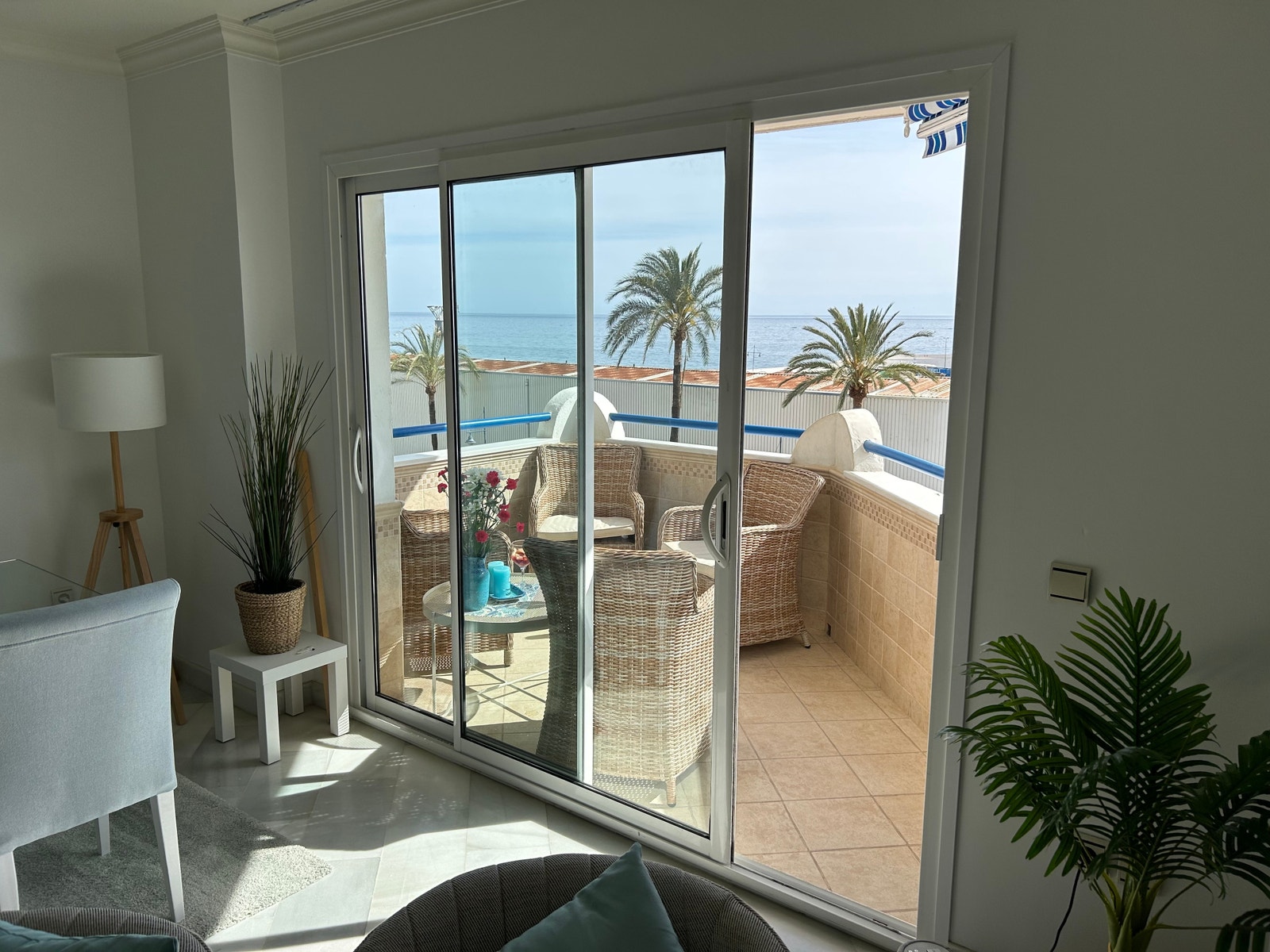 Utsyn fra salongen Galleribilde