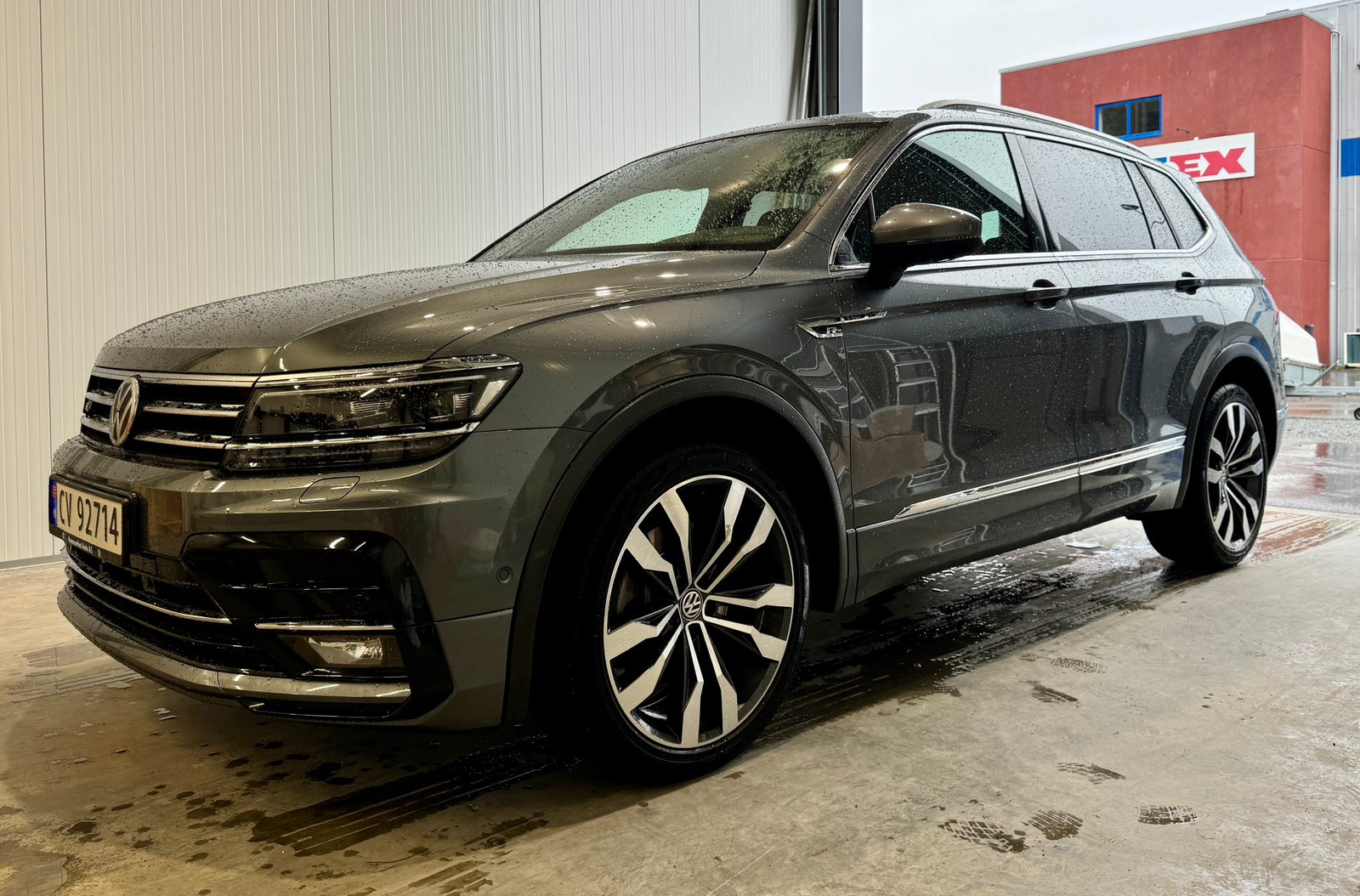 Volkswagen Tiguan Allspace 2,0 TDI 190hk Highline 4Motion 3