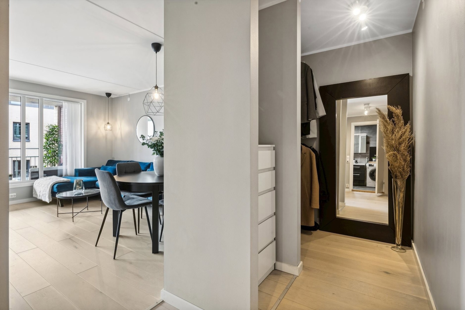 Inngangsparti Galleribilde