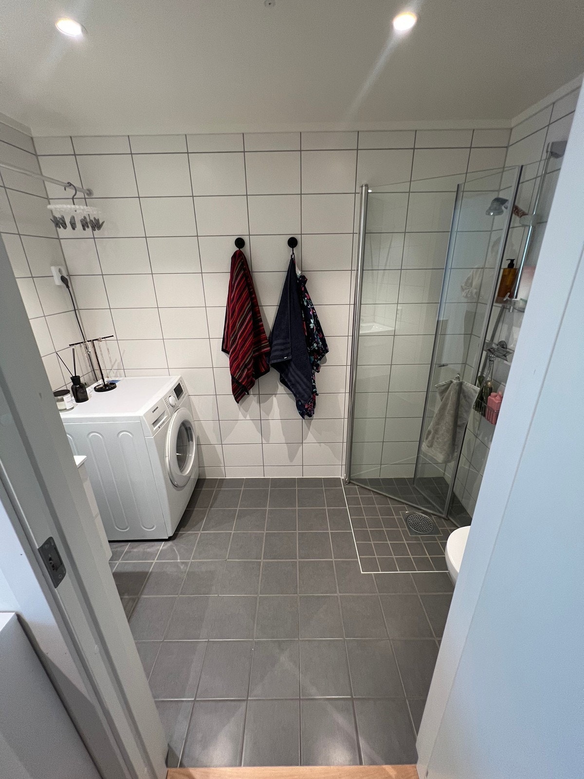 Bad med varmekabler Galleribilde