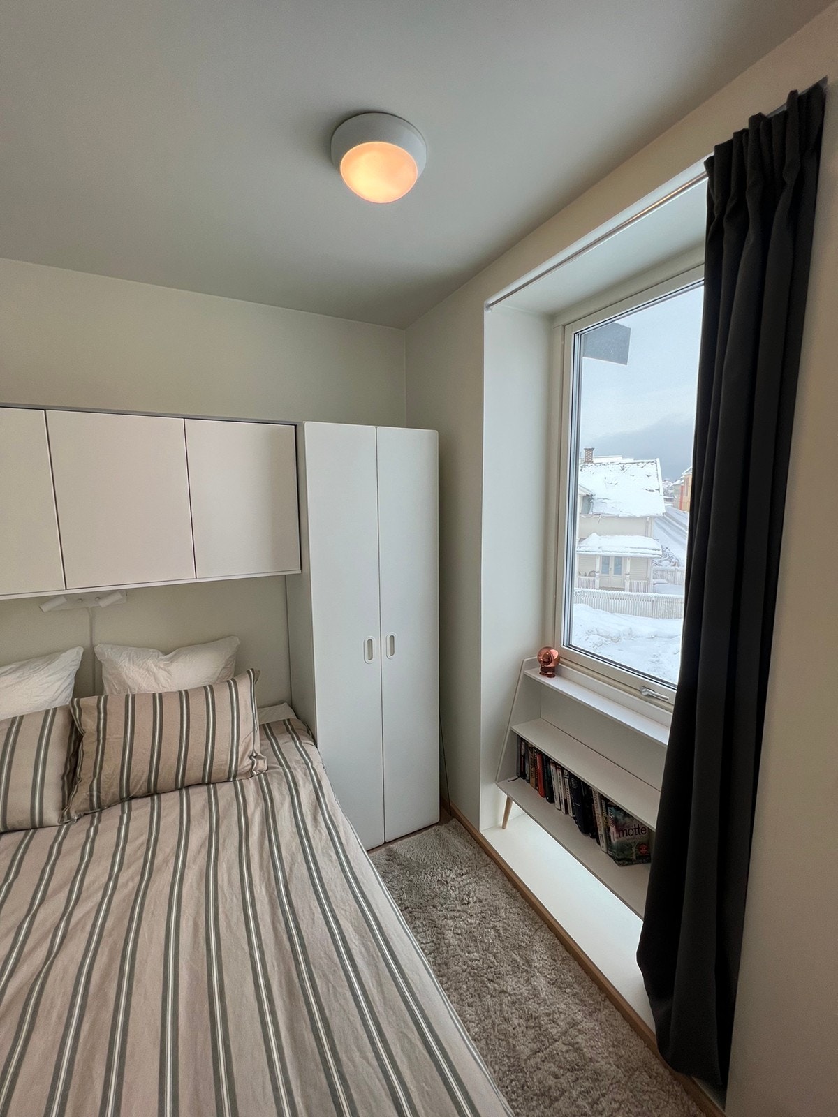 Jensen seng, 160*200 Galleribilde