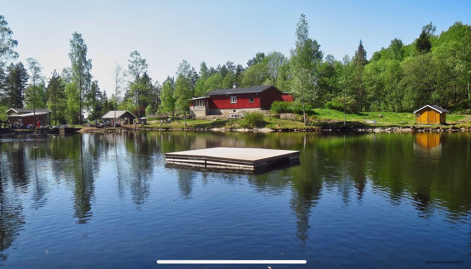 6-7 min å gå hit til denne perlen i Lillomarka. Galleribilde