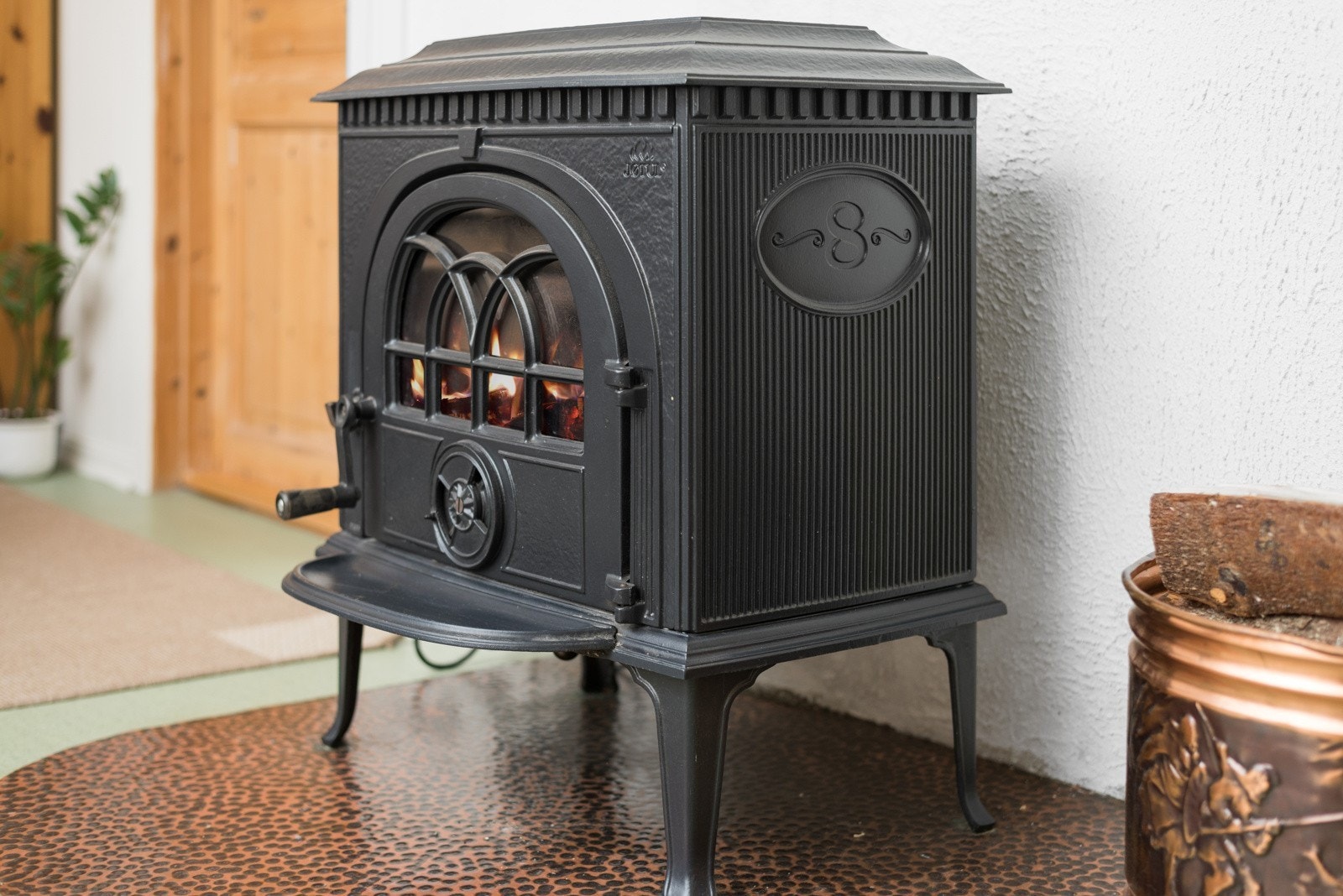 Peis i stuen Galleribilde