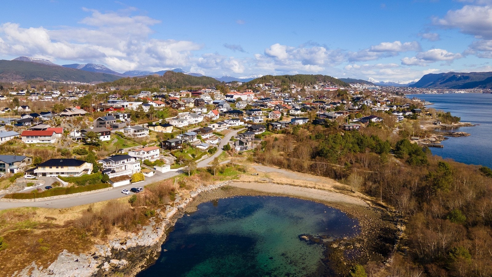 Apalvika, en perle på sommeren Galleribilde