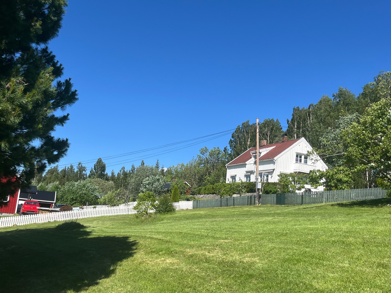 Landlig og hyggelige naboer. Galleribilde