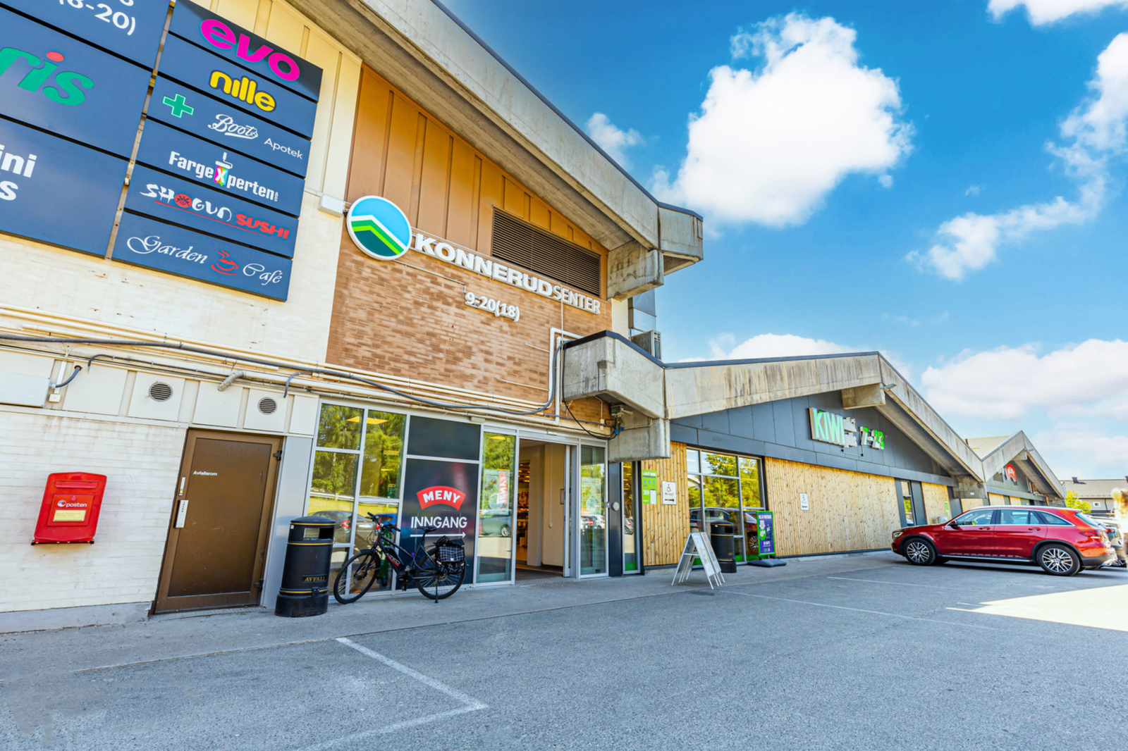 Umiddelbar nærhet til Konnerud Senter. Galleribilde