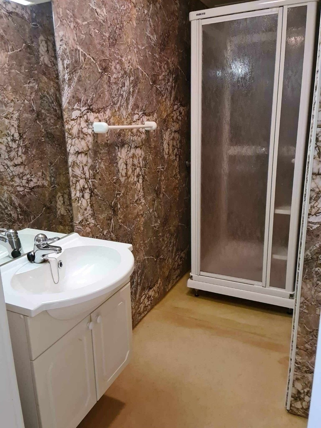 Bad 2.etg. Galleribilde