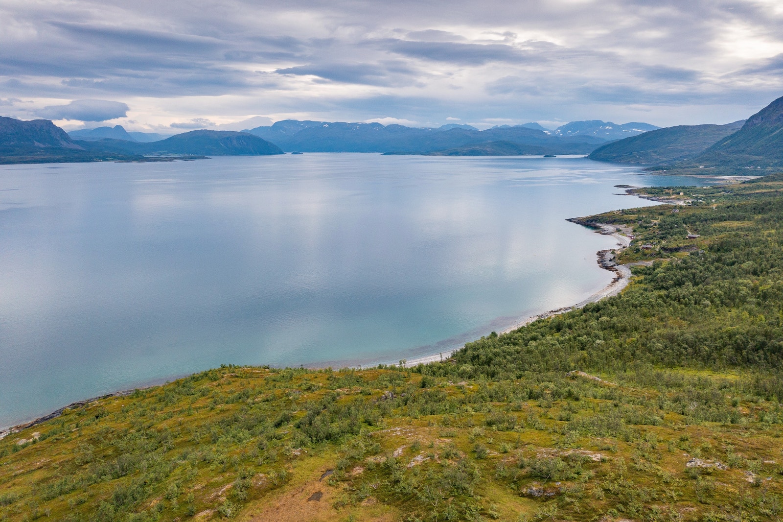 Utsikt innover Reisafjorden Galleribilde