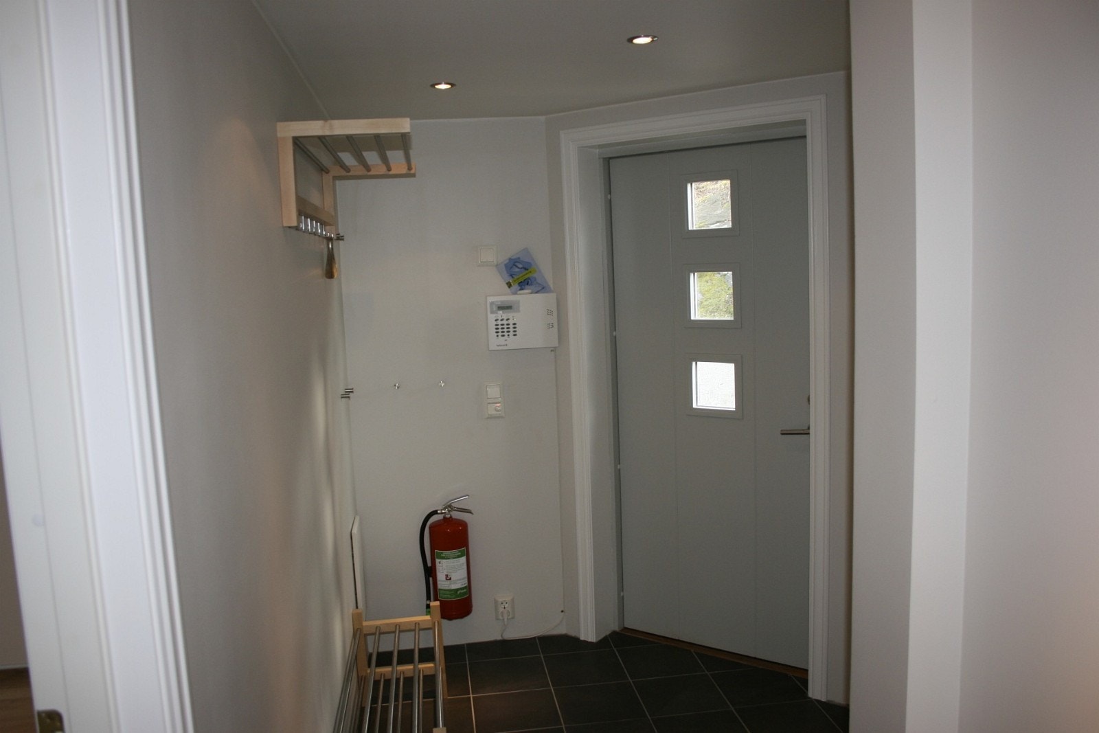 Gang med garderobeskap Galleribilde